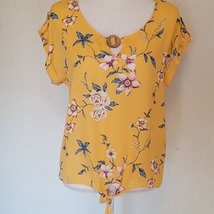 G19 - Liberty Love short sleeve floral top